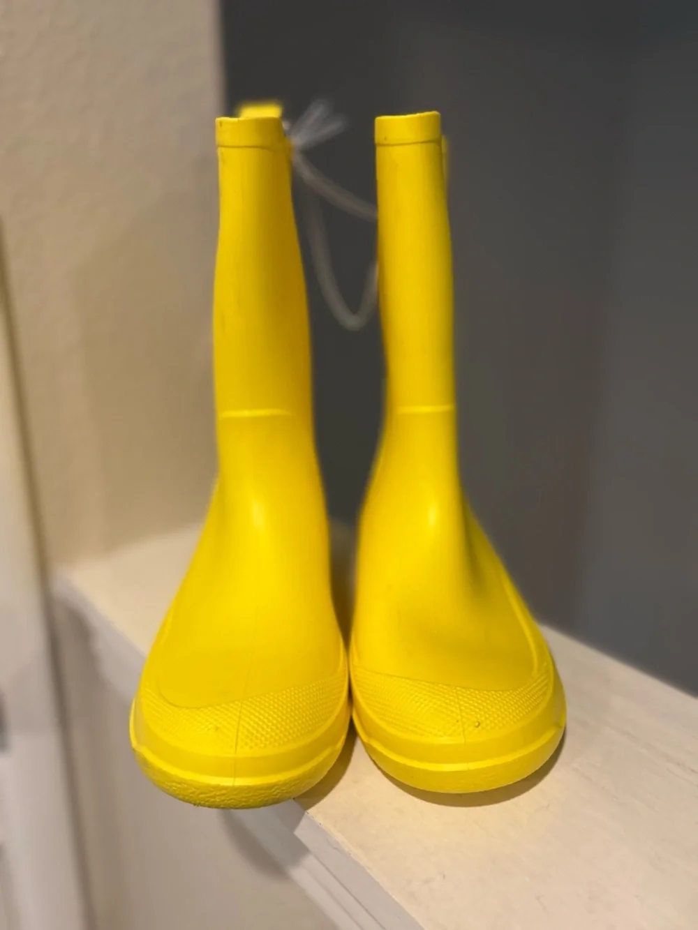 Cat and Jacks Andy Kids Yellow Rubber Rain Snow Mud Boots Youth Size 3